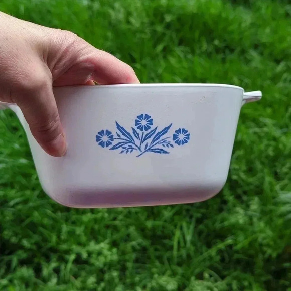 🚨Host Pick🎉Corning Ware  Blue Cornflowers - Picture 6 of 7